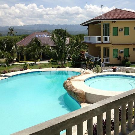 Moalboal Beach Resort Alcantara  Zimmer foto