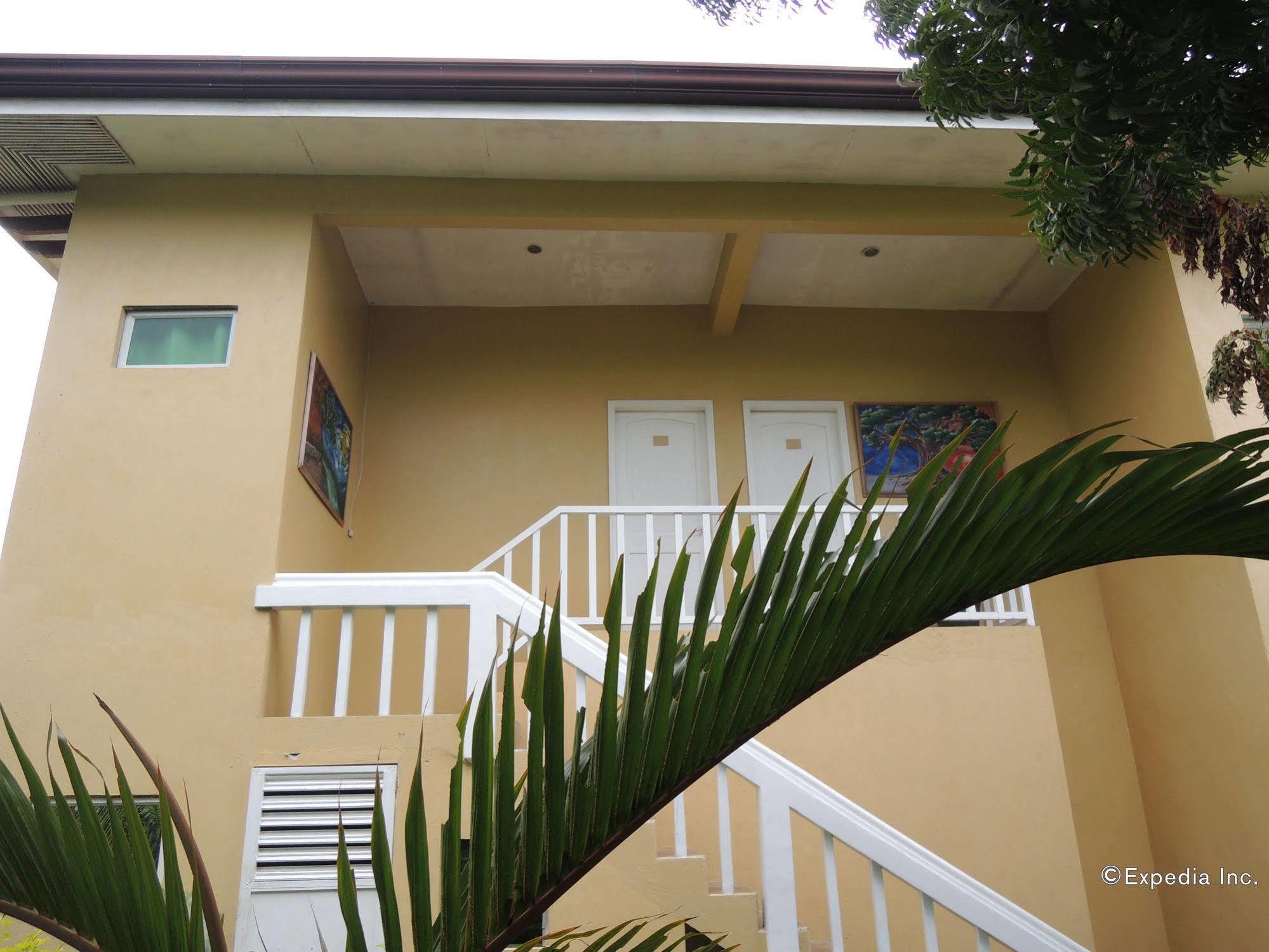 Moalboal Beach Resort Alcantara  Exterior foto