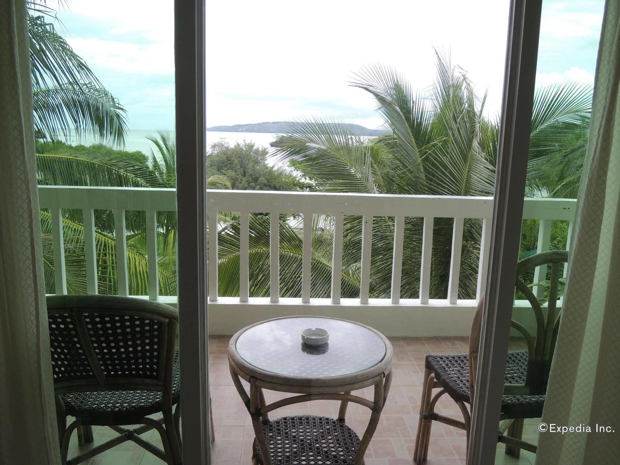 Moalboal Beach Resort Alcantara  Exterior foto